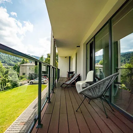 Sun House - Sauna, Kominek, Widok Na Skrzyczne, Duzy Taras, Parkingx2 Lägenhet Szczyrk