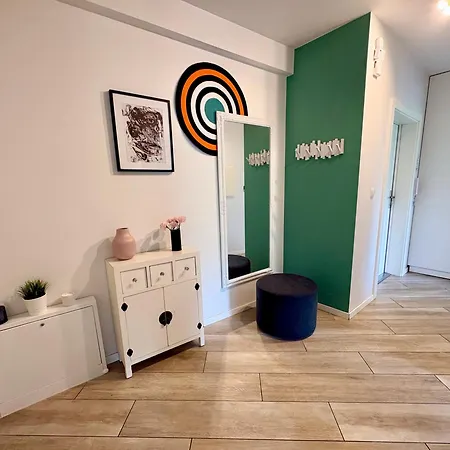 Sun House - Sauna, Kominek, Widok Na Skrzyczne, Duzy Taras, Parkingx2 Lägenhet Szczyrk