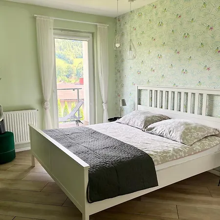Sun House - Sauna, Kominek, Widok Na Skrzyczne, Duzy Taras, Parkingx2 Lägenhet Szczyrk