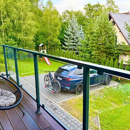 Sun House - Sauna, Kominek, Widok Na Skrzyczne, Duzy Taras, Parkingx2 Apartman *
