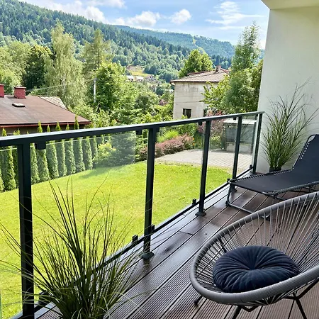 Apartman Sun House - Sauna, Kominek, Widok Na Skrzyczne, Duzy Taras, Parkingx2 *