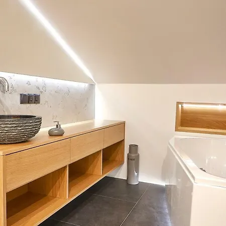 Sun House Sauna Kominek Skrzyczne * Szczyrk