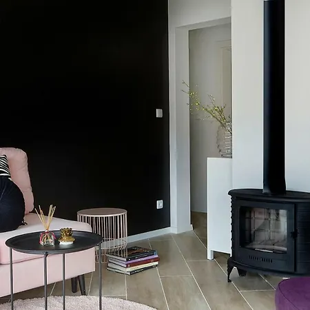 아파트 Sun House Sauna Kominek Skrzyczne 슈차이르크